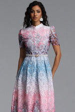 Charger l'image dans la visionneuse de la Galerie, Weiss Resort Cinched Short Sleeve Floral Print Lace Midi Dress