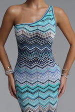 Load image into Gallery viewer, Raisin Resort Contour Chevron Print Knit Maxi Dress