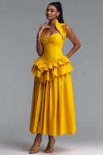 Charger l'image dans la visionneuse de la Galerie, Shea Elegant Waist-Cinched Halter Neck Ruffled Maxi Dress