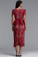 Lade Bild in die Galerieansicht, Quinn Elegant Cinched Short Sleeve Floral Lace Red Maxi Dress