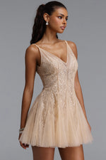 Charger l'image dans la visionneuse de la Galerie, Ezgi Romantic Flowy V Neck Spaghetti Strap Floral Lace Mini Dress