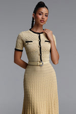 Lade Bild in die Galerieansicht, Wagani Elegant Contour Round Neck Short Sleeve Knit Maxi Dress