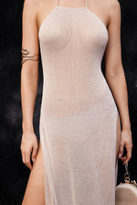 Lade Bild in die Galerieansicht, Hailey Halter Knitted Midi Dress
