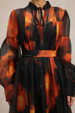 Lade Bild in die Galerieansicht, Payson Long Sleeves Printed Maxi Dress