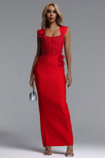 Lade Bild in die Galerieansicht, Oria Glamorous Contour Square Neck Pearl Floral Bandage Maxi Dres