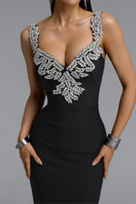 Lade Bild in die Galerieansicht, Lila Elegant Contour Spaghetti Strap V Neck Large Leaf Rhinestone Bandage Midi Dress