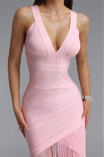 Lade Bild in die Galerieansicht, Emma Chic Contour V Neck Sleeveless Fringe Pink Bandage Maxi Dress