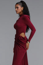 Charger l'image dans la visionneuse de la Galerie, Elliott Luxury High Neck Padded Shoulder Cut Out Ruched Maxi Dress