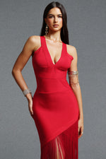 Lade Bild in die Galerieansicht, Emma Chic Contour V Neck Sleeveless Fringe Red Bandage Maxi Dress